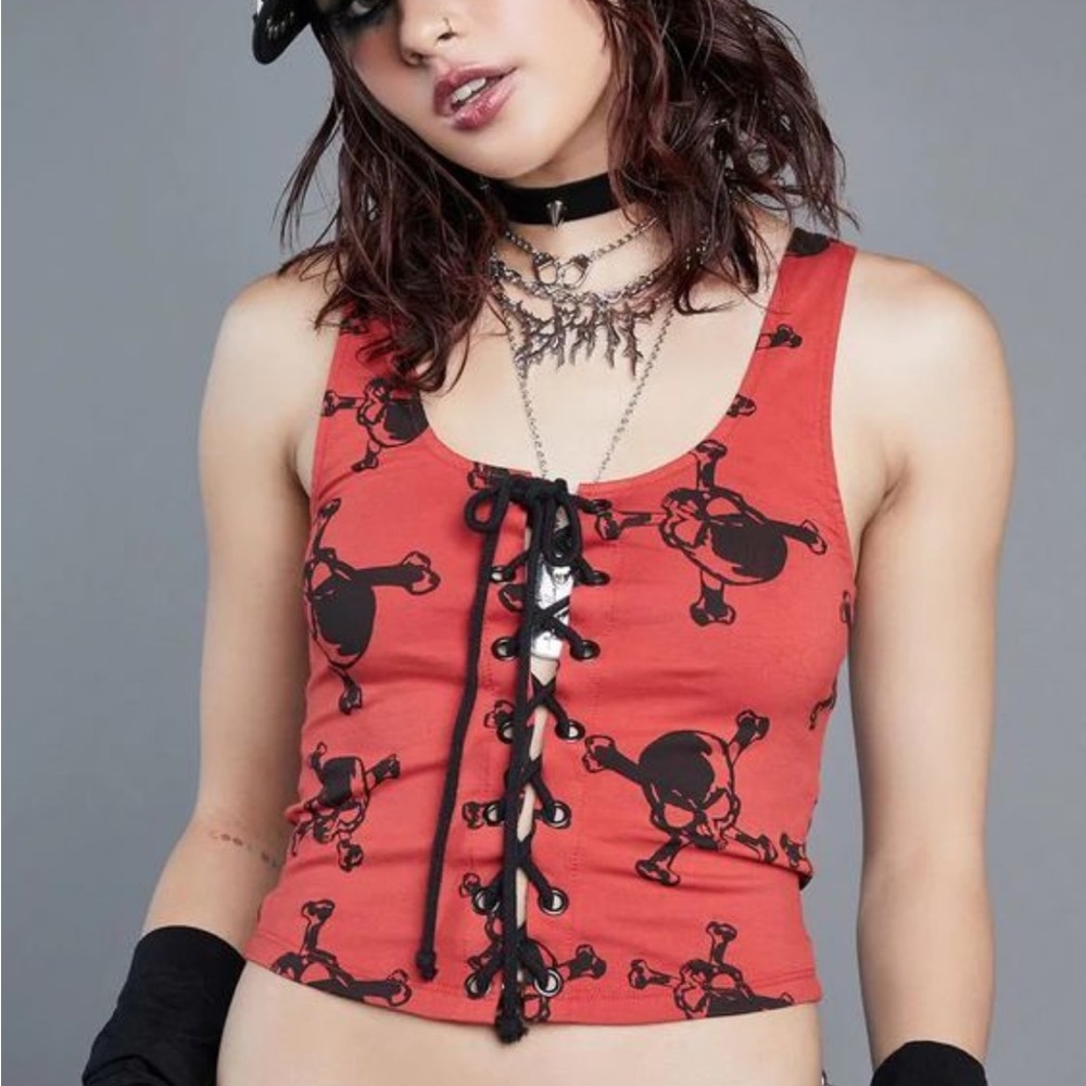 FREE with purchase • Widow Skull tank top